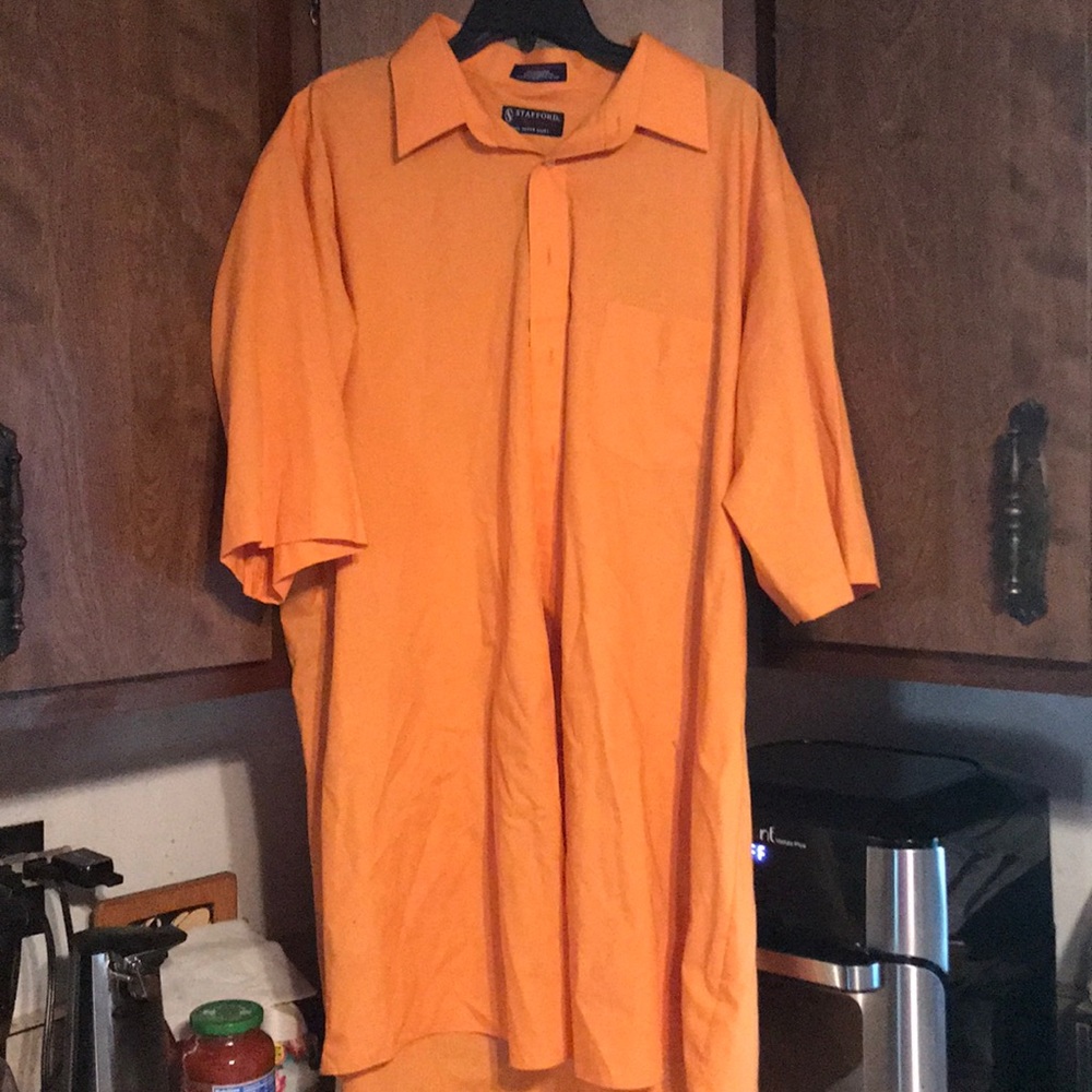 Men’s dress shirt, orange 18 1/2 tall